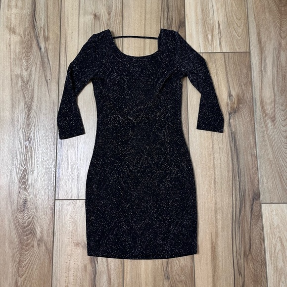 Trixxi Dresses & Skirts - Trixxi Bodycon Shimmery Mini Dress Going Out Holiday Party